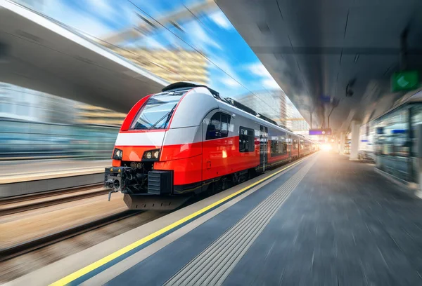 Red High Speed Train Motion Railway Station Sunset Fast Modern — Stock Photo, Image