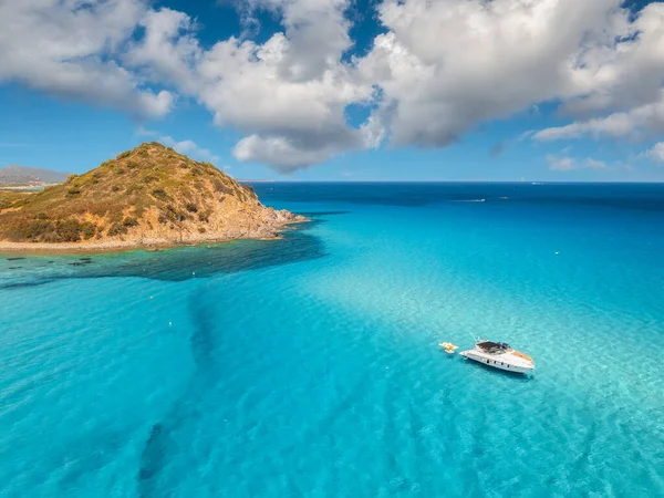 Luchtfoto Van Luxe Jachten Blauwe Zee Zonnige Dag Zomer Sardinië — Stockfoto