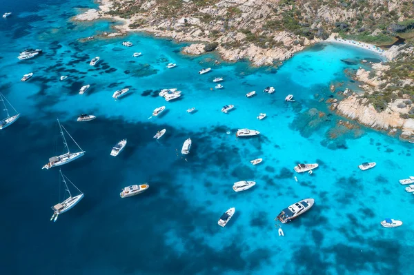 Lucht Uitzicht Luxe Jachten Boten Blauwe Zee Zomer Zonnige Dag — Stockfoto