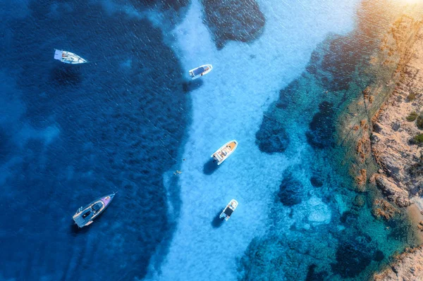 Vista Aérea Yates Lujo Barcos Mar Azul Atardecer Verano Viajar — Foto de Stock