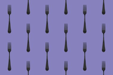 Desen. Pastel mavi menekşe arkaplanda çatal üst görünümü. Yüzeye başvurmak için şablon. Yatay görüntü. Düz yatıyordu. 3 boyutlu görüntü. 3B görüntüleme.