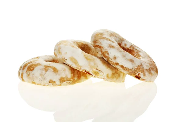 Deliciosos Donuts Cobertos Com Glacê Isolado Fundo Branco — Fotografia de Stock
