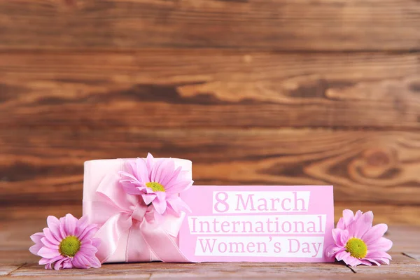 Flores Crisantemos Regalo Tarjeta Con Texto Marzo Día Internacional Mujer —  Fotos de Stock