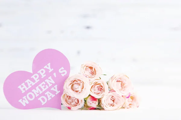 Bouquet Roses Card Shape Heart Text Happy Women Day White Obrazy Stockowe bez tantiem
