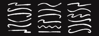 El çizimi tebeşir dalgalı, zigzag düz çizgi koleksiyonu. Beyaz pastel kıvrımlı altı çizili vuruş seti. Boya kalemi dalga fırçası demetleri. Böl, ayır, vurgula için vektör çizim işaretleri ve vurguları