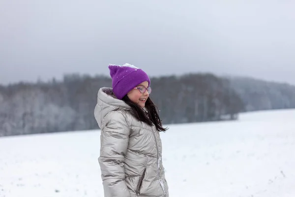 Beautiful Young Girl Walking Snow Covered Field Wintertime — Stock Photo, Image