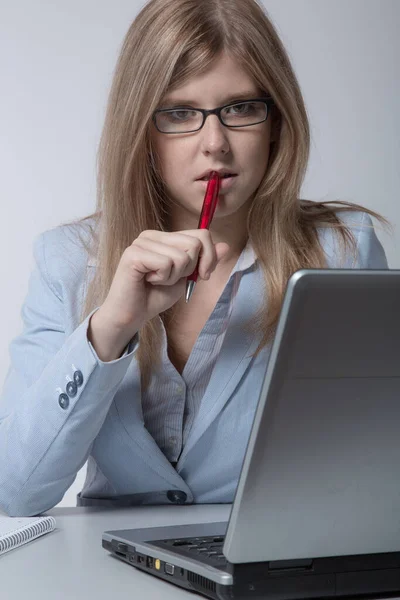 Young Blonde Business Woman Working Documents Laptop Office Desk — Stock Photo, Image