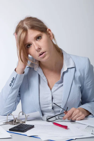 Young Tired Business Woman Her Desk Full Paperwork — Stock Photo, Image
