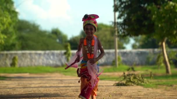 Dewa Krishna Kecil Berlari Dewa Krishna Janmashtami Wishes Bayi India — Stok Video