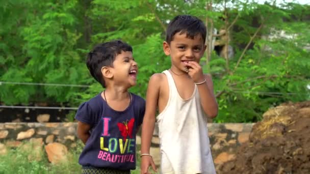 Silkar Rajasthan India Ott 2022 Ritratto Bambini Indiani Sorridenti — Video Stock