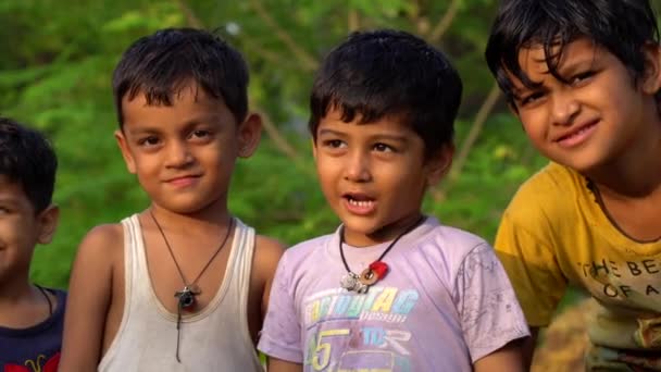 Sikar Rajasthan Indie Wrz 2022 Grupa Indyjskich Dzieci Biegnących Fotografię — Wideo stockowe