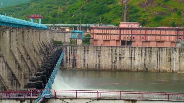 Bisalpurská Přehrada Kota Rajasthan Indie Vodní Elektrárna Řece Odtok Vody — Stock video