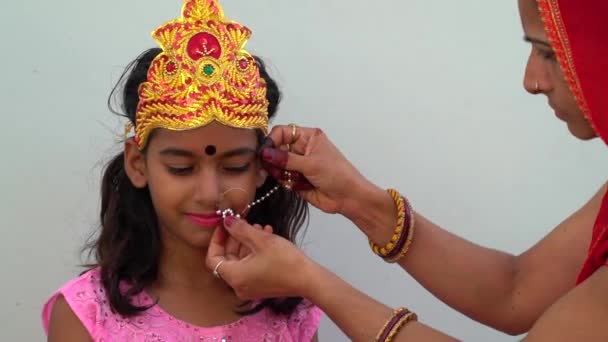 Girl Wearing Tradition Dress Festive Season Navratri Portrait Pretty Little — Stock Video