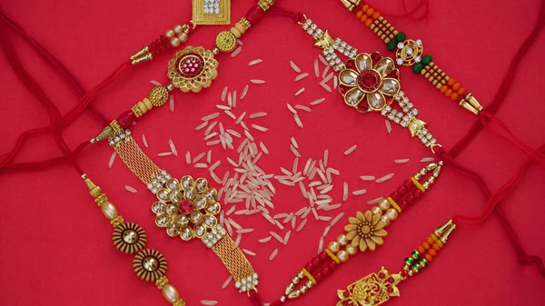 Индийский Фестиваль Ракша Бандхан Традиционная Индийская Браслет Запястья Который Является — стоковое фото