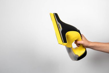 Sigulda, Letonya - 18 Ekim 2023: The Karcher WV 6 Plus N Window Vac