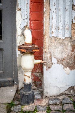 Gaz borusu. Çoklu apartman, kentsel çevre.