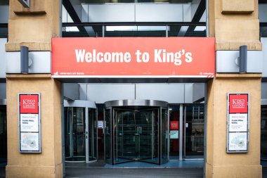 Londra, İngiltere - 17 Kasım 2024: Kings College Londra, Franklin-Wilkins Binası