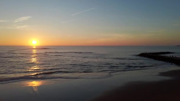 カディス アンダルシア スペインの砂浜であるサンタ マリア 高品質の4K映像 — ストック動画