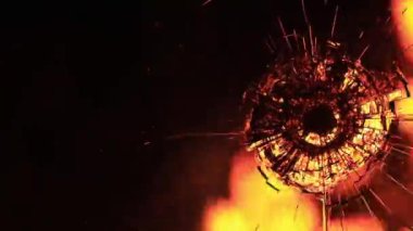 Ateşin arka planındaki camda çatlaklar, kavram. Acil durum, silahlı saldırı. Doğal afet ya da yangın.