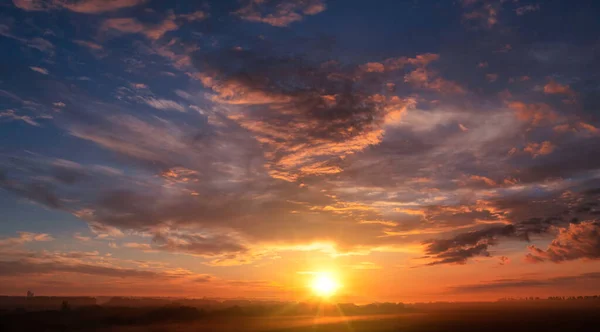 stock image Evening or morning sky with stars and clouds, sunset or dawn. Abstract natural background.