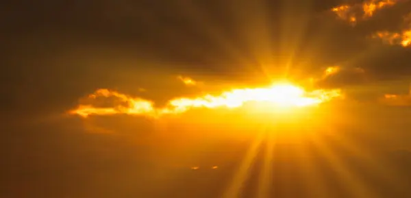Золотые Мгновения Захват Красоты Солнечных Лучей Утром Вечером Лицензионные Стоковые Фото
