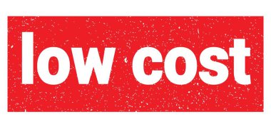 Düşük maliyetli metin kırmızı grungy mühür işareti üzerine yazılmış.