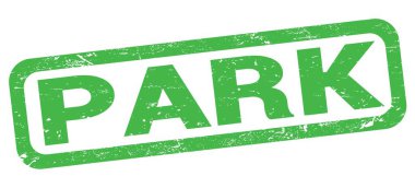 Yeşil dikdörtgen pul işareti üzerine yazılmış PARK metni.