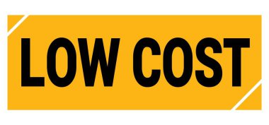 Düşük maliyetli metin sarı-siyah grungy işareti üzerine yazılmış.