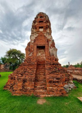 Wat Mahathat Ayutthaya eski harabe pagoda Budist tapınağı dünya mirası alanı. Ayutthaya Tayland 'da antik tapınak.