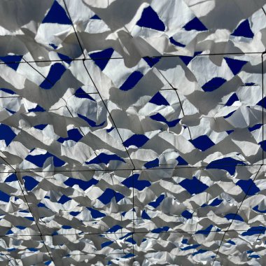 Güzel İtalyan Yarımadası 'nda yürüyorum ve hayranlık duyuyorum