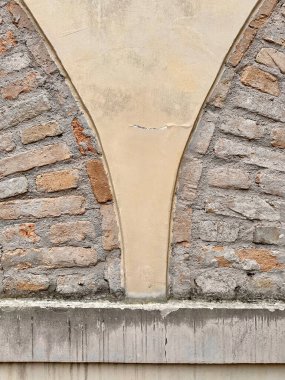 Güzel İtalyan Yarımadası 'nda yürüyorum ve hayranlık duyuyorum