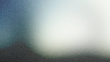 Yumuşak mavi eğimli arka plan, hafif gürültü dokusuyla, sakin ve minimalist bir his yaratıyor. Modern web ve grafik tasarım projeleri için canlı renk karışımı.
