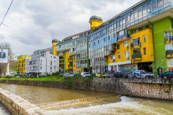 Saraybosna Bosna Mayıs 2023 Miljacka Nehri Üzerindeki Binalar — Stok fotoğraf