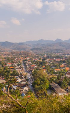 UNESCO 'nun Dünya Mirası kenti Luang Prabang' ın Panorama manzarası, Laos Phousi Hill 'den