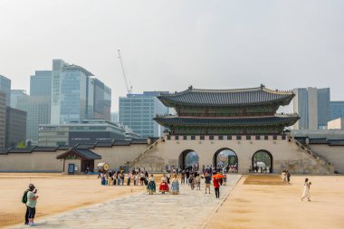 Seul, Kore - 26 Ağustos 2024 Gwanghwamun Kapısı, Gyeongbokgung Sarayı