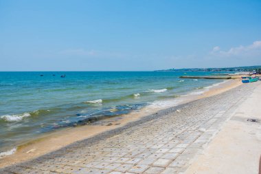 Mui Ne, Vietnam sahilinde çöp ve kirlilik