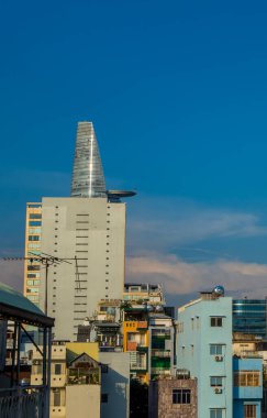 Ho Chi Minh Şehri, Vietnam - 3 Ekim 2024 - Saygon 'un panoramik hava manzarası 1. Bölge çatısı