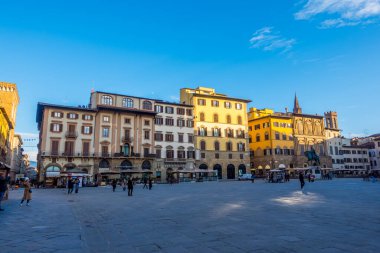 Florence, İtalya - 14 Aralık 2024 - Piazza della Signoria 'daki binalar
