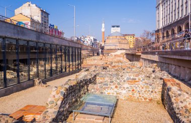 Sofya, Bulgaristan - 1 Şubat 2025 - Sofya Merkez Camisi ve Serdika Metro İstasyonunu Mahvetti