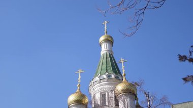 Bulgaristan 'ın Sofya kentindeki Aziz Niklas Kilisesi' nin altın kubbeleri.