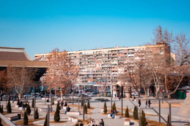 Erivan, Ermenistan - 13 Şubat 2024 - Erivan 'da Sovyet döneminden kalma sosyalist apartman blokları