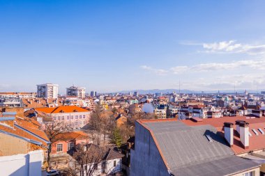 Sofya, Bulgaristan - 2 Şubat 2025 - Sofya 'nın günbatımında hava manzarası