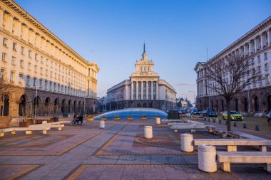 Sofya, Bulgaristan - 2 Şubat 2025 - Sofya 'daki Ulusal Meclis Meydanı