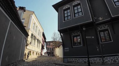 Filibe, Bulgaristan - 7 Şubat 2025 - Filibe Eski Kentinde tarihi binalar