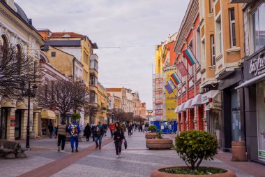 Filibe, Bulgaristan - 7 Şubat 2025 - Kapana, Filibe 'de sokak sahnesi