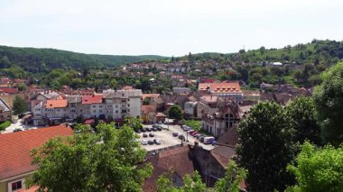 Sighisoara, Romanya - 7 Nisan 2025 - Sighisoara kasabasının panoramik manzarası
