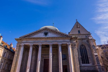 Cenevre, İsviçre - 5 Mart 2025 Saint Peter Katedrali