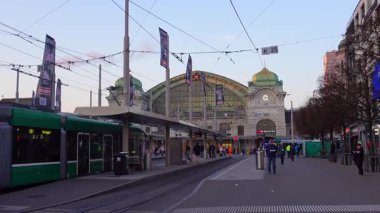Basel, İsviçre - 5 Mart 2025 - Basel SBB İstasyonu