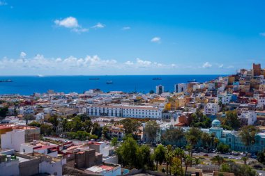 Las Palmas (Gran Canaria), İspanya - 14 Mayıs 2025 - Vegueta 'nın hava manzarası - Las Palmas