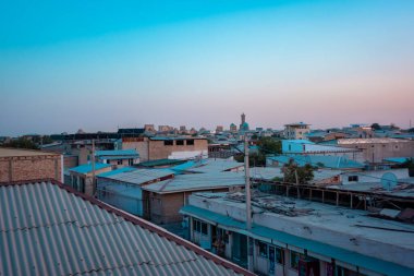Buhara, Özbekistan - 5 Haziran 2025 - Buhara şehrinin günbatımı manzarası